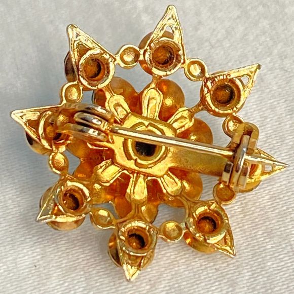 Tiny Brooch Starburst Flower Blue & White Rhinestones - Picture 5 of 6